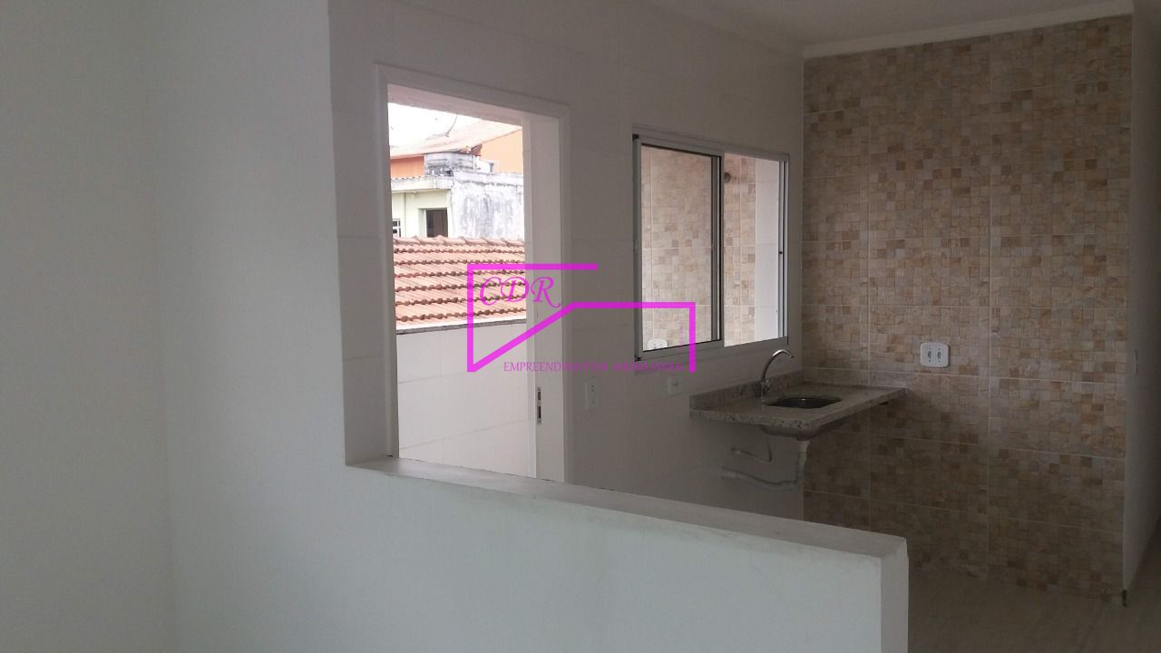 Casa à venda com 2 quartos, 63m² - Foto 5