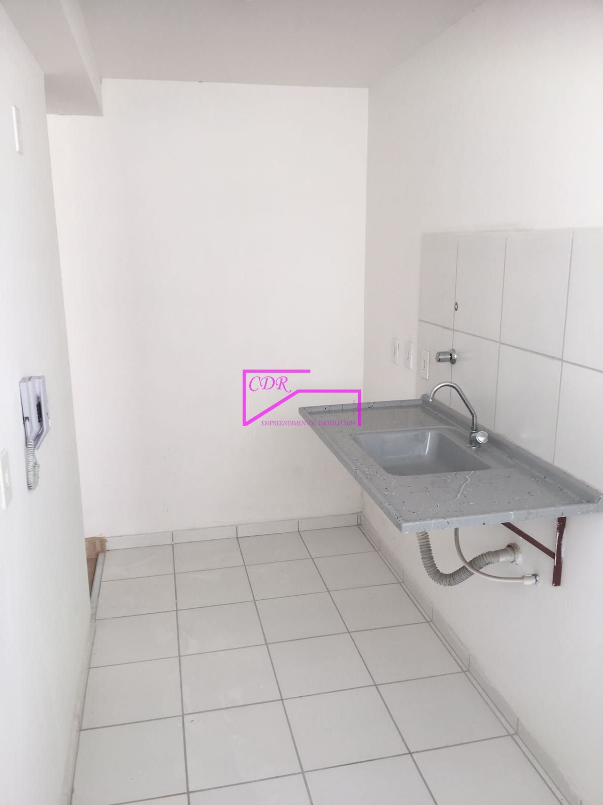 Apartamento à venda com 3 quartos, 57m² - Foto 3