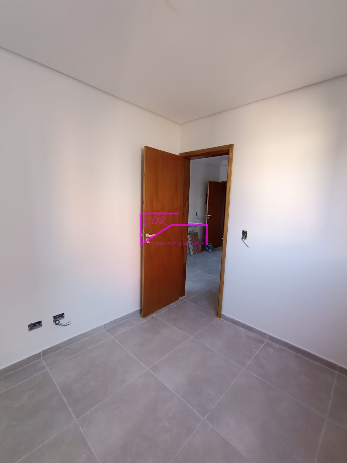 Apartamento à venda com 2 quartos, 40m² - Foto 12