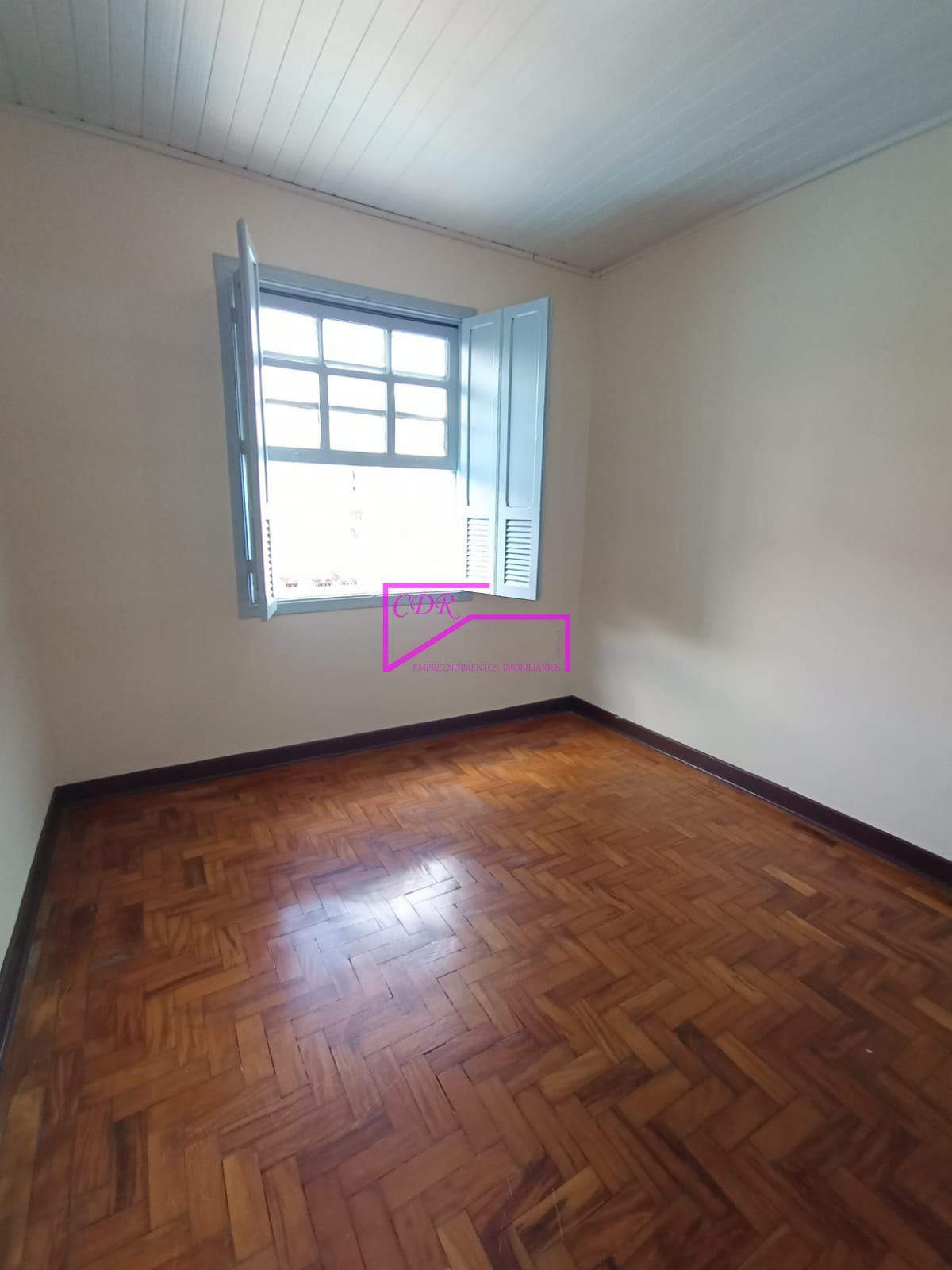 Casa para alugar com 2 quartos, 80m² - Foto 22