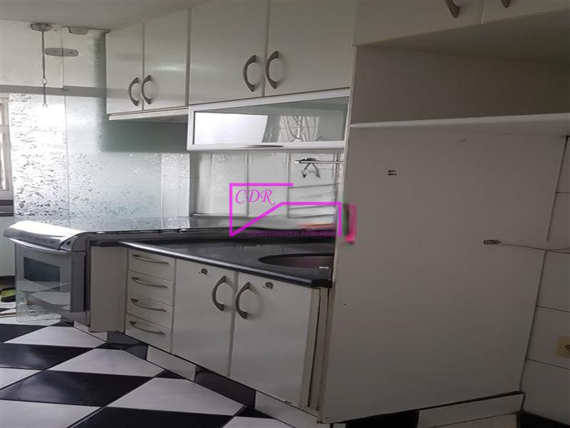 Apartamento à venda com 2 quartos, 65m² - Foto 11