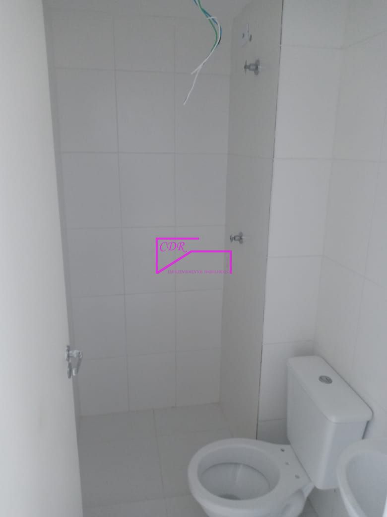 Apartamento à venda com 2 quartos, 34m² - Foto 8