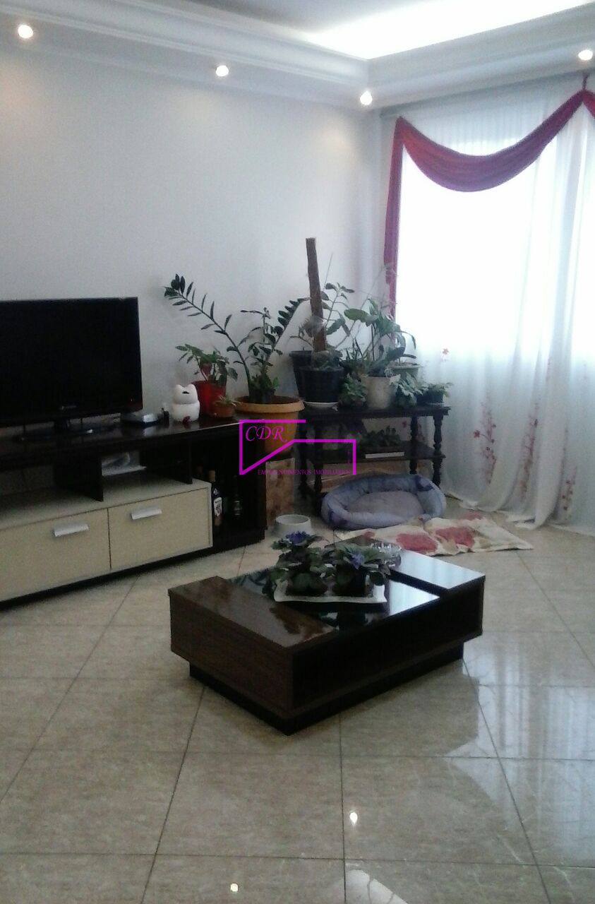 Apartamento à venda com 3 quartos, 98m² - Foto 4