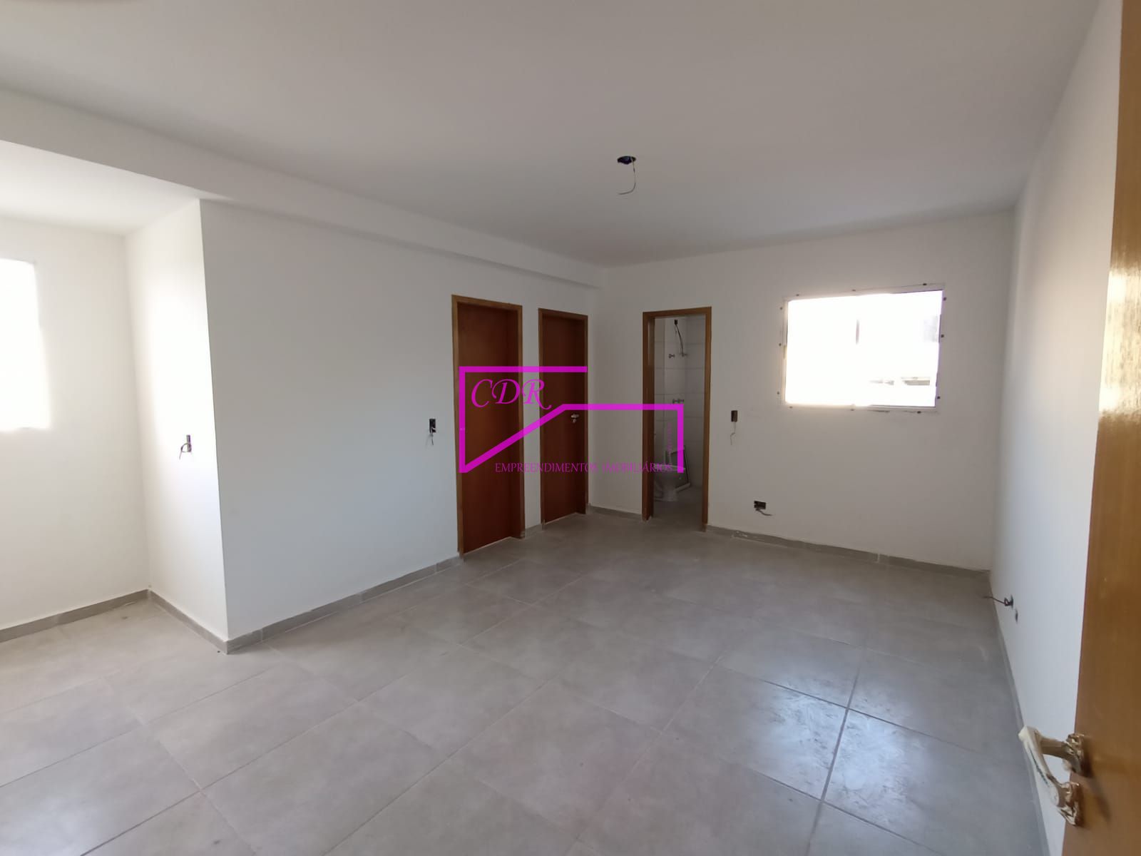 Apartamento à venda com 2 quartos, 42m² - Foto 3