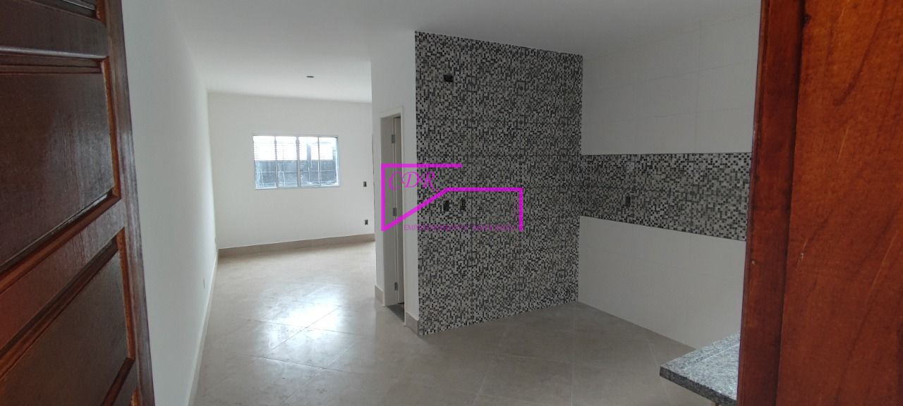 Sobrado à venda com 2 quartos, 64m² - Foto 2