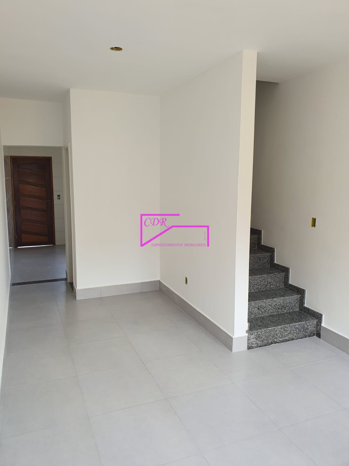 Sobrado à venda com 2 quartos, 67m² - Foto 4