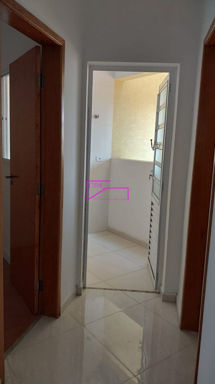 Apartamento à venda com 2 quartos, 45m² - Foto 1