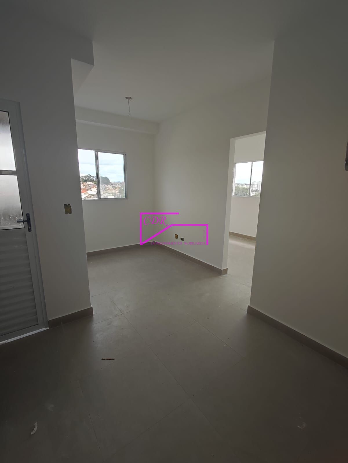 Apartamento à venda com 2 quartos, 26m² - Foto 2