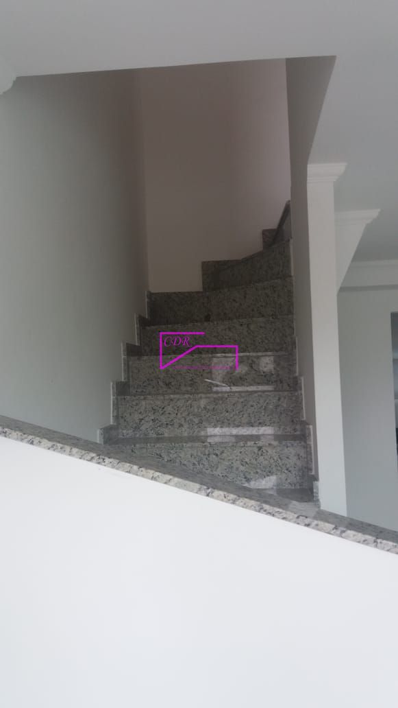 Sobrado à venda com 3 quartos, 86m² - Foto 2