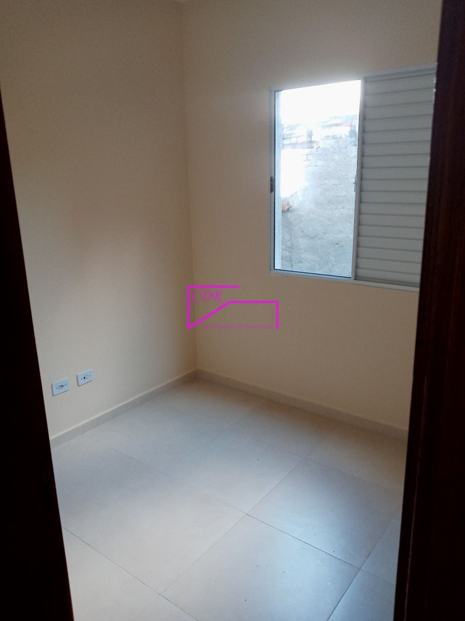 Apartamento à venda com 2 quartos, 40m² - Foto 3