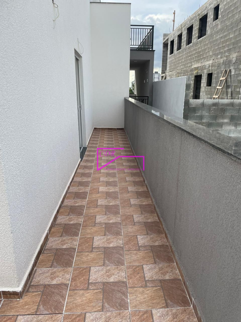 Apartamento à venda com 1 quarto, 70m² - Foto 4