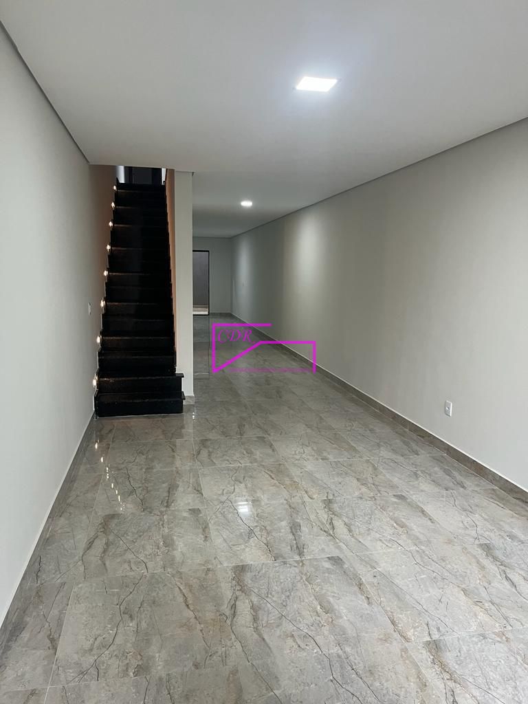 Sobrado à venda com 3 quartos, 237m² - Foto 3