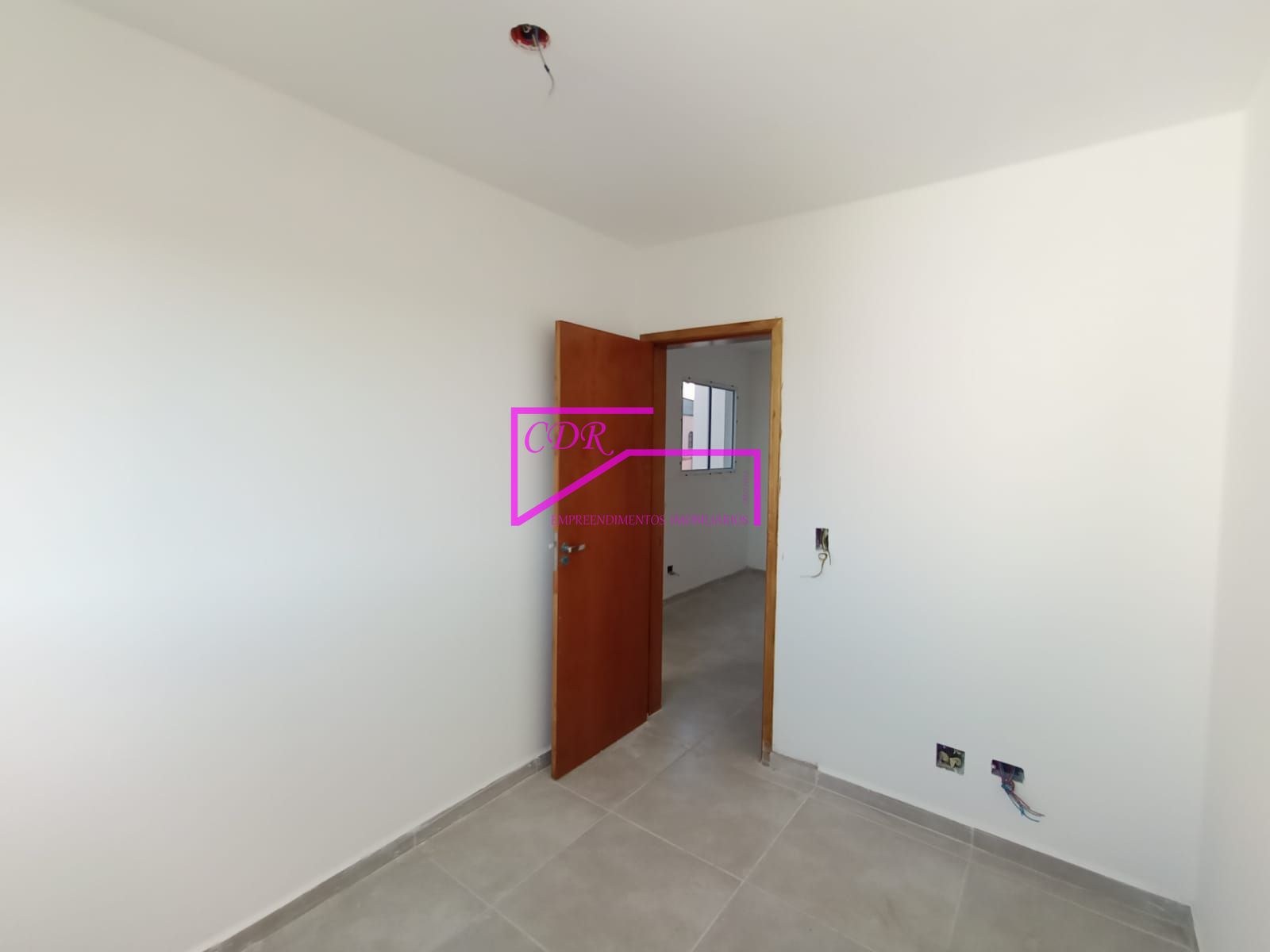 Apartamento à venda com 2 quartos, 42m² - Foto 9