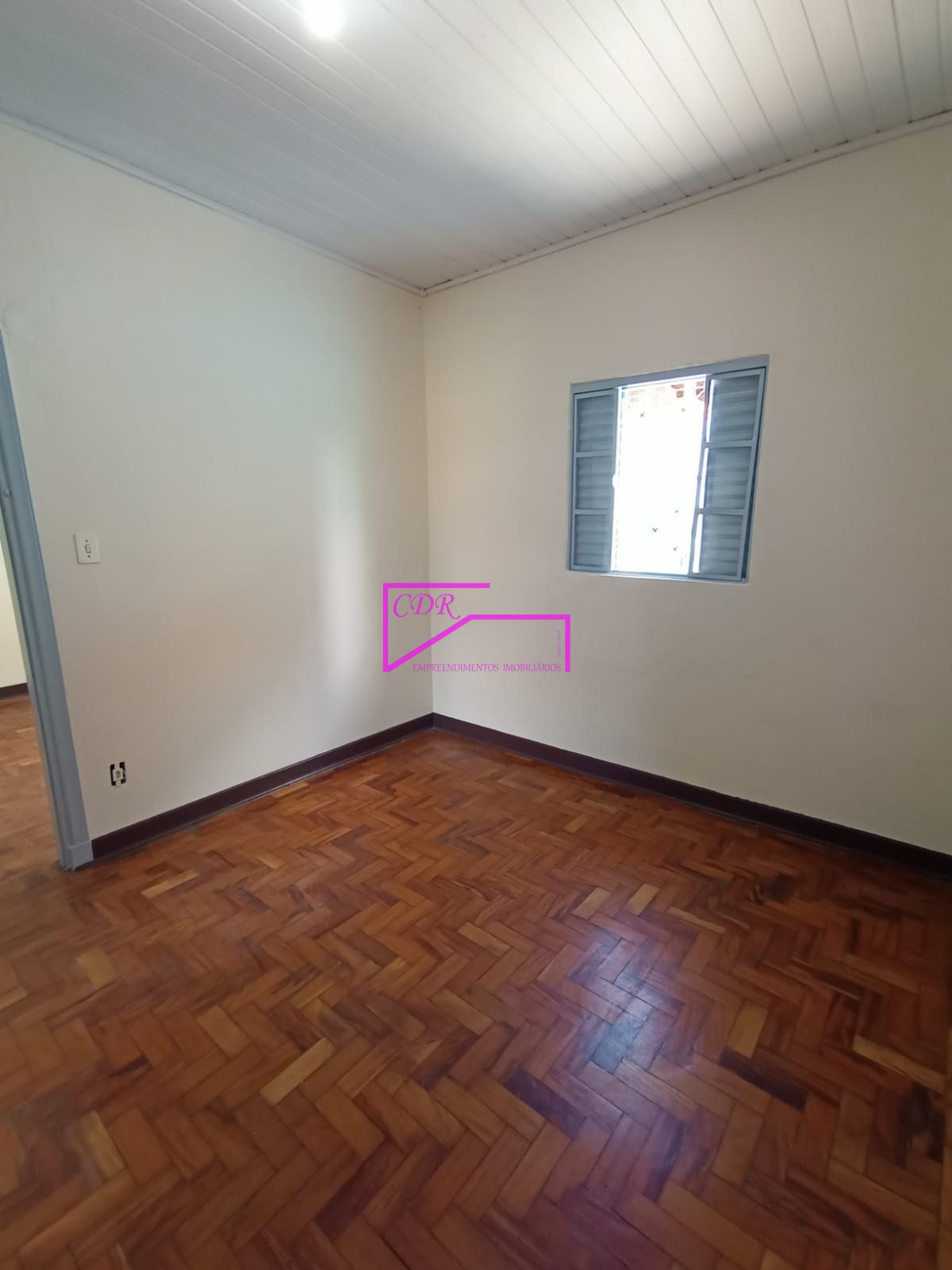 Casa para alugar com 2 quartos, 80m² - Foto 30