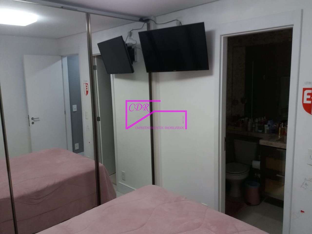 Apartamento à venda com 2 quartos, 102m² - Foto 22