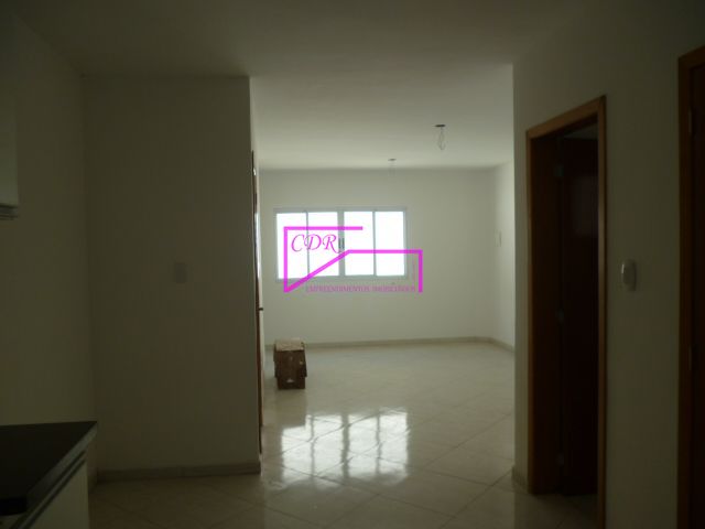 Sobrado à venda com 3 quartos, 125m² - Foto 2