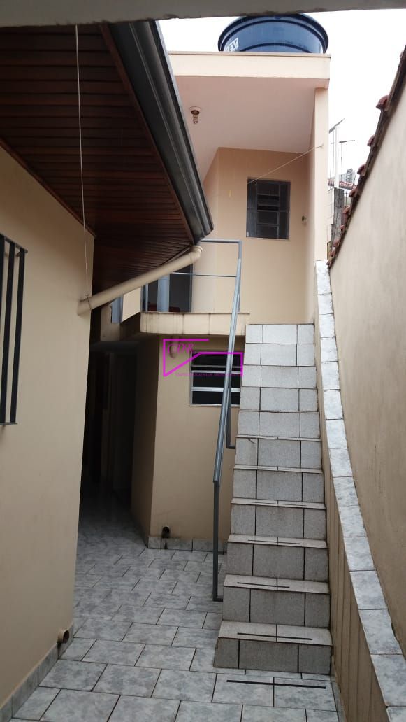 Casa à venda com 3 quartos, 100m² - Foto 29