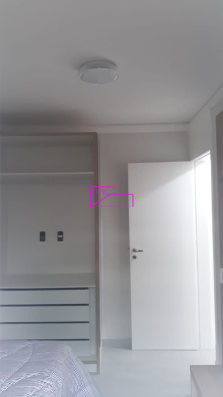 Apartamento à venda com 2 quartos, 39m² - Foto 12