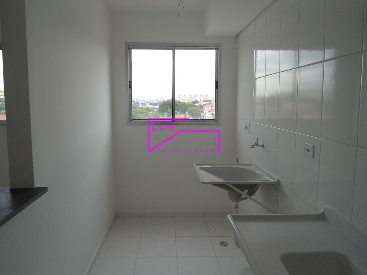 Apartamento à venda com 3 quartos, 50m² - Foto 7