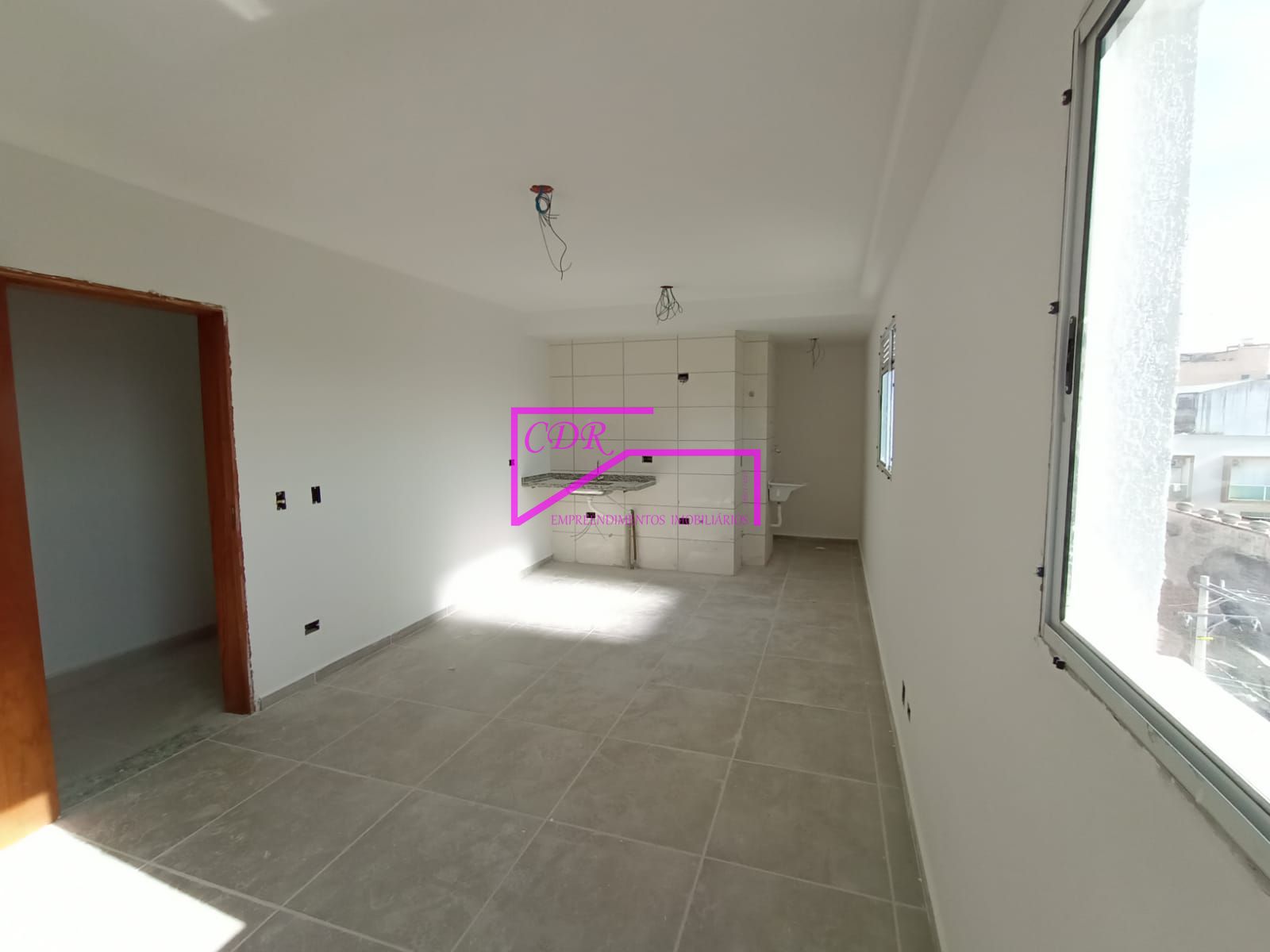 Apartamento à venda com 2 quartos, 47m² - Foto 2