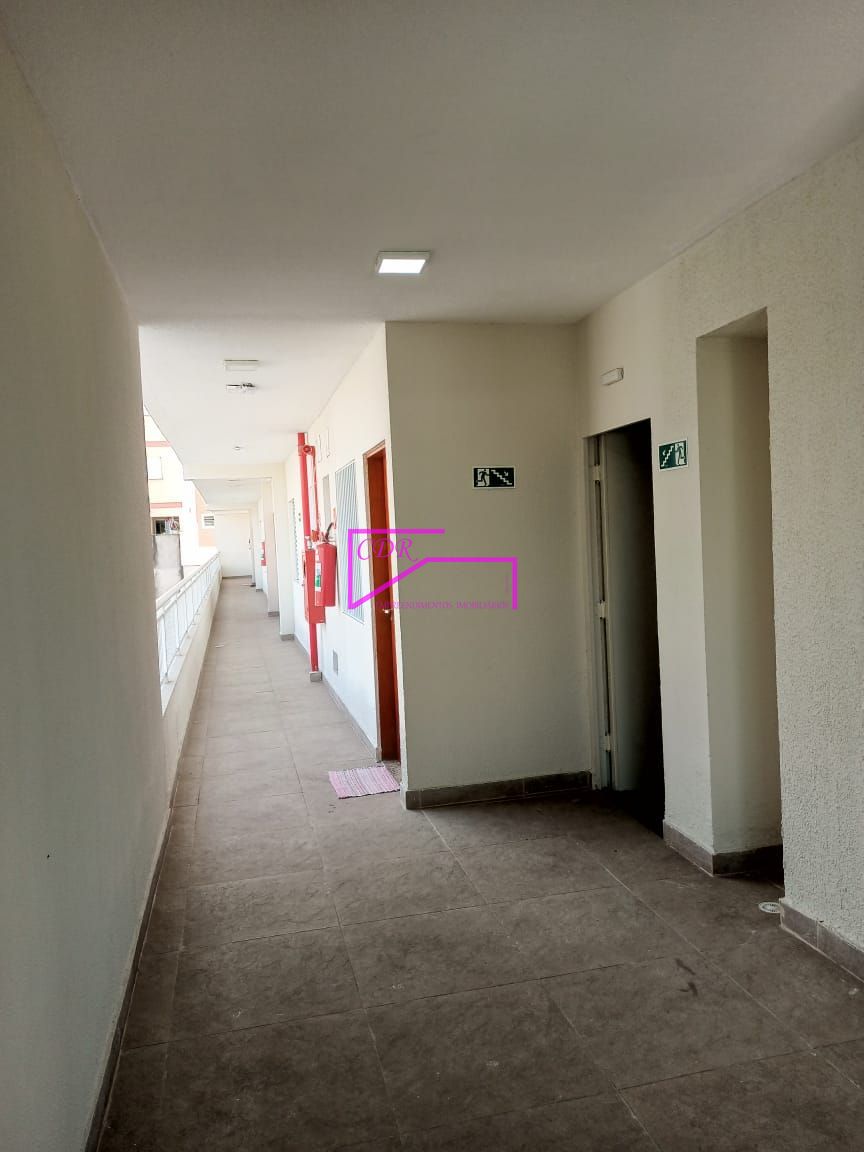 Apartamento para alugar com 2 quartos, 40m² - Foto 28