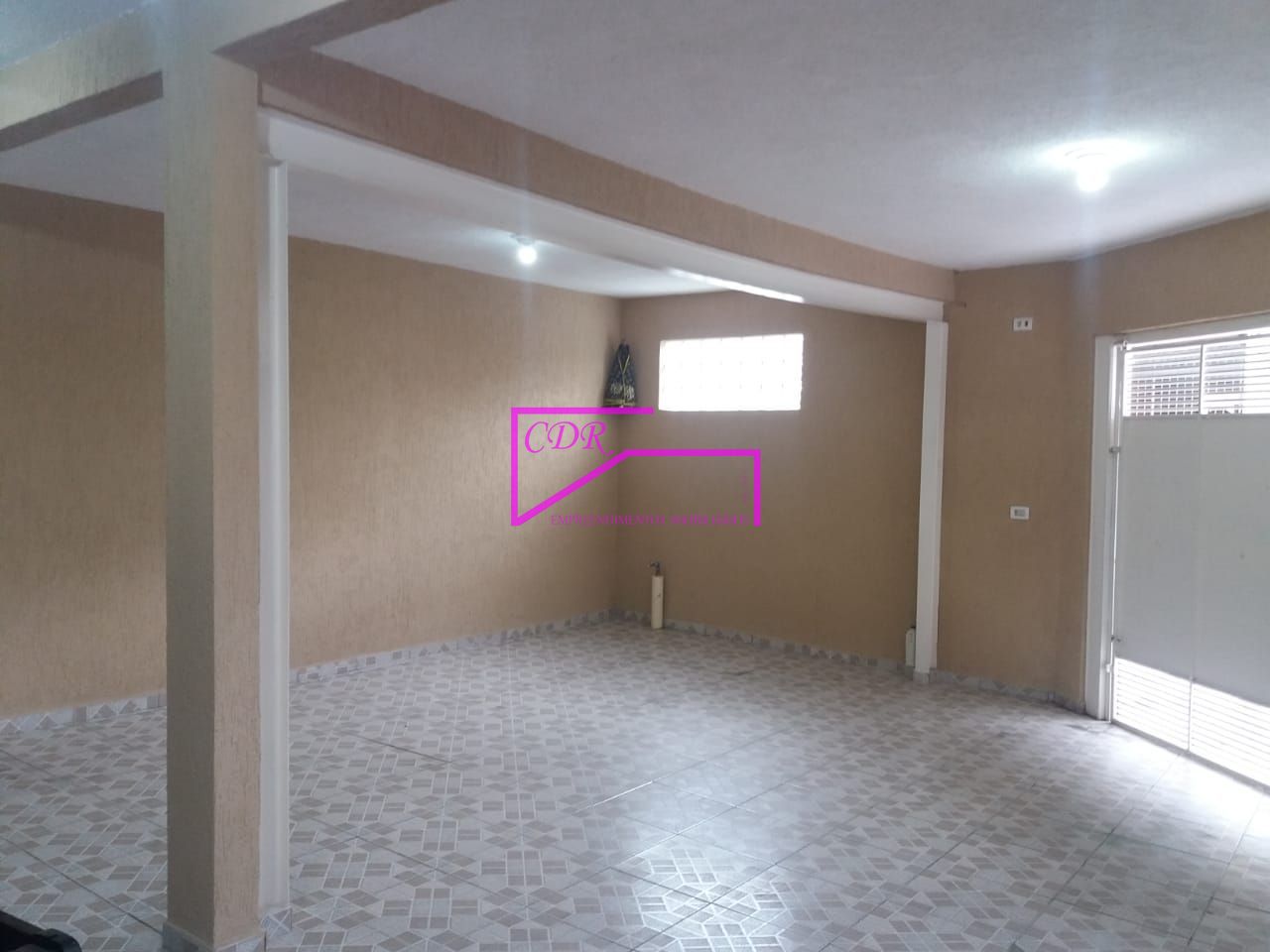 Sobrado à venda com 3 quartos, 400m² - Foto 4