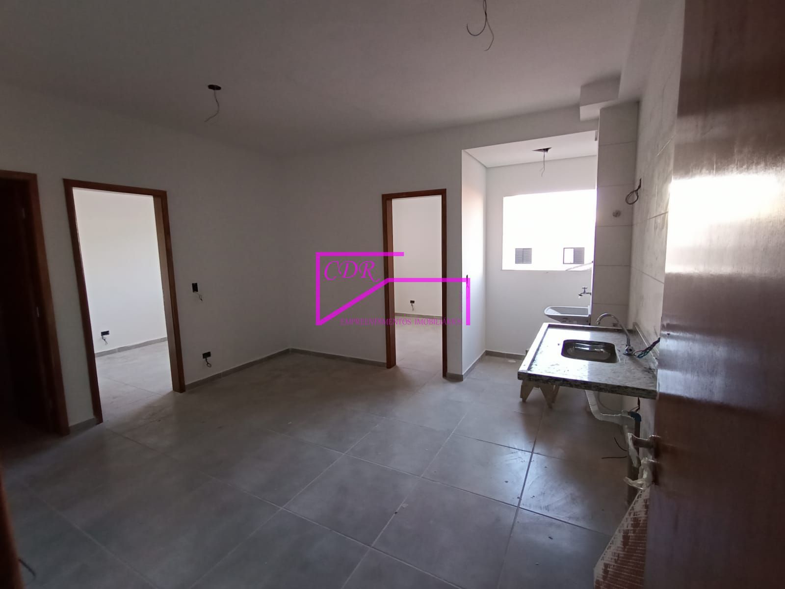 Apartamento à venda com 2 quartos, 40m² - Foto 2