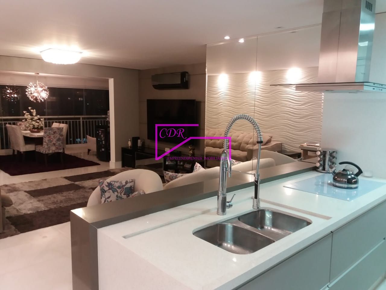 Apartamento à venda com 2 quartos, 102m² - Foto 17