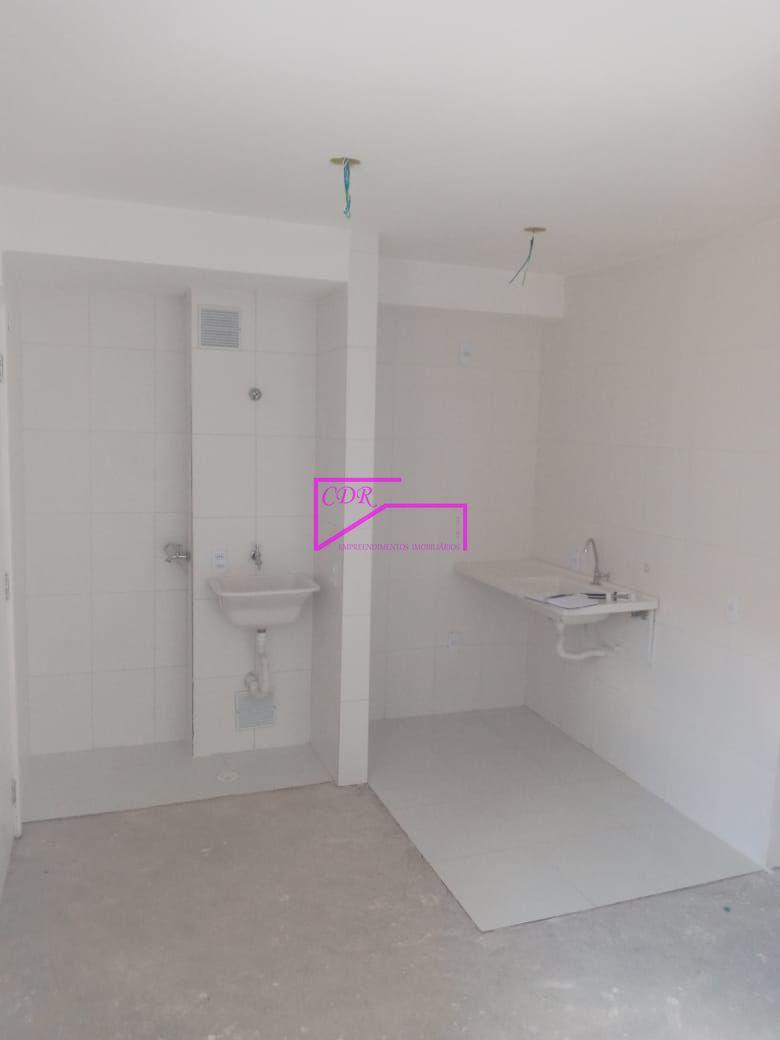Apartamento à venda com 2 quartos, 34m² - Foto 4