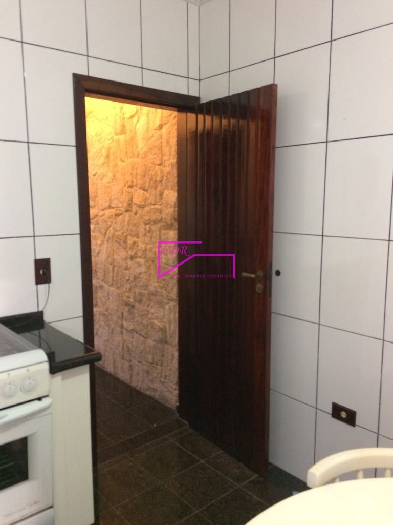 Sobrado à venda com 2 quartos, 127m² - Foto 15