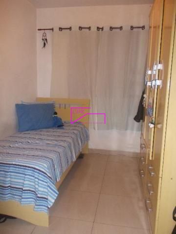 Apartamento à venda com 3 quartos, 75m² - Foto 2