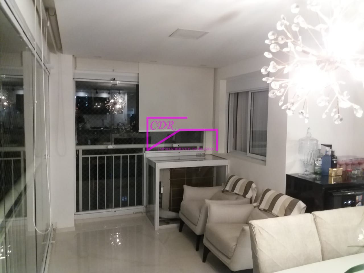 Apartamento à venda com 2 quartos, 102m² - Foto 11