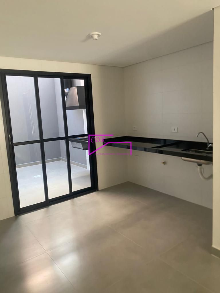 Sobrado à venda com 2 quartos, 103m² - Foto 4