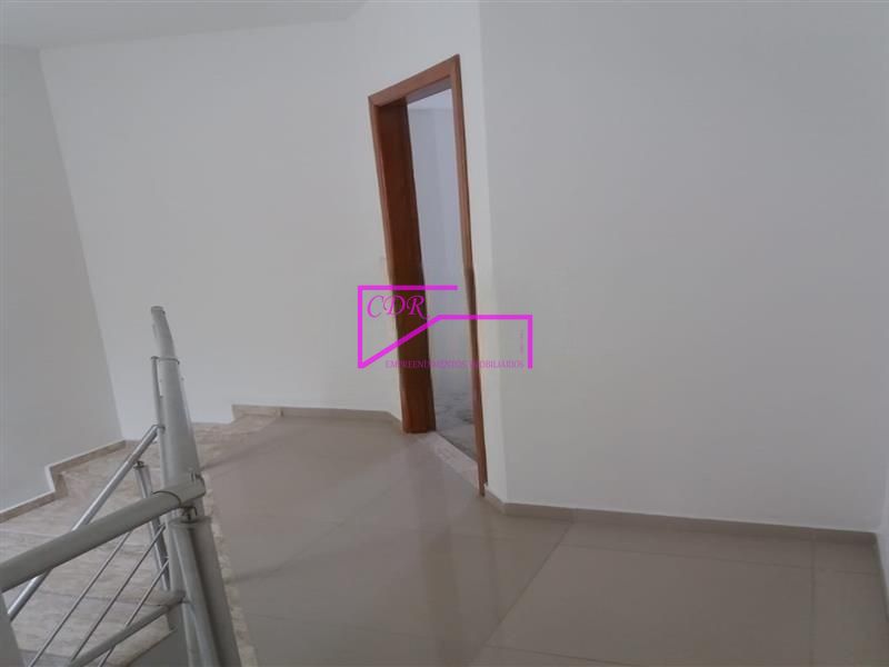 Sobrado à venda com 3 quartos, 100m² - Foto 18