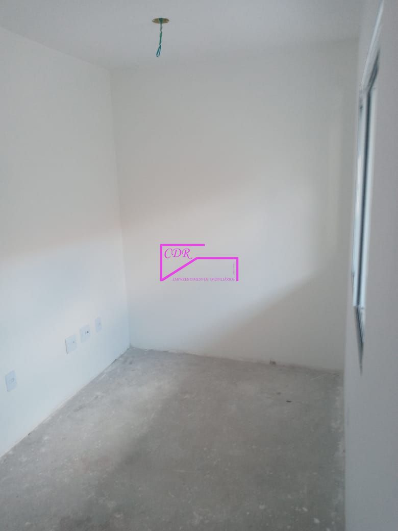 Apartamento à venda com 2 quartos, 34m² - Foto 2
