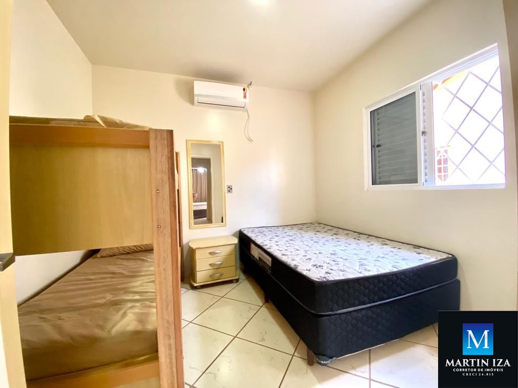 Sobrado com 2 Dormitórios para alugar, 75 m² por R$ 250,00