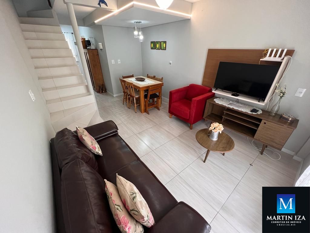 Apartamento com 3 Dormitórios para alugar, 95 m² por R$ 380,00