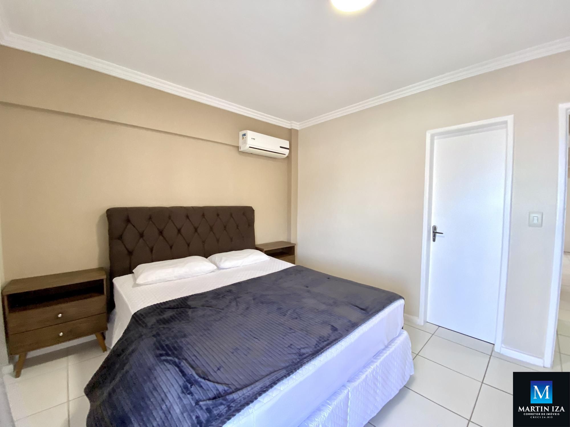 Apartamento com 3 Dormitórios para alugar, 110 m² por R$ 350,00