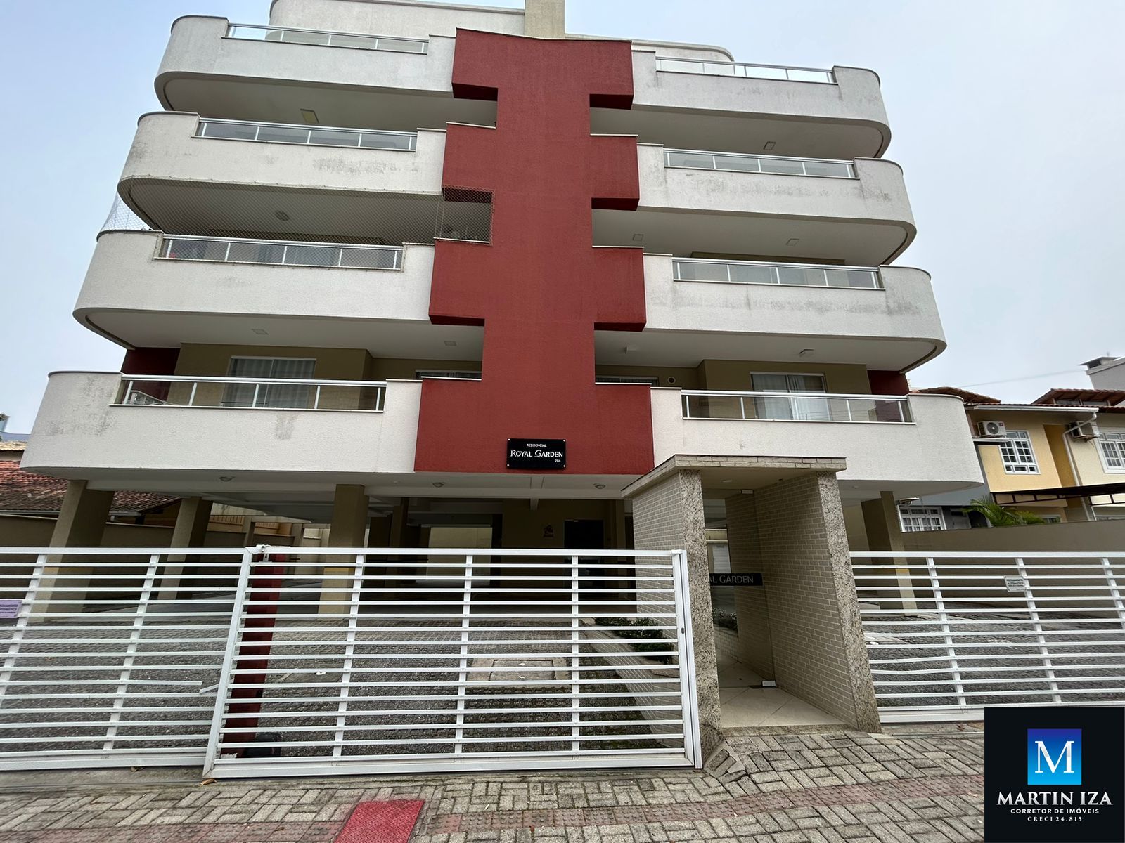 Apartamento para alugar  no Bombas - Bombinhas, SC. Imveis