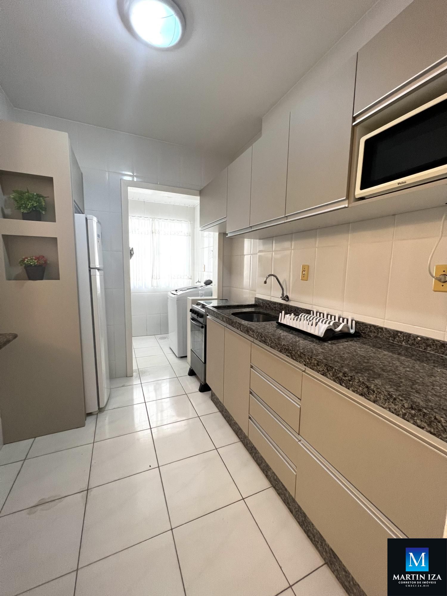 Apartamento com 3 Dormitórios para alugar, 110 m² por R$ 400,00