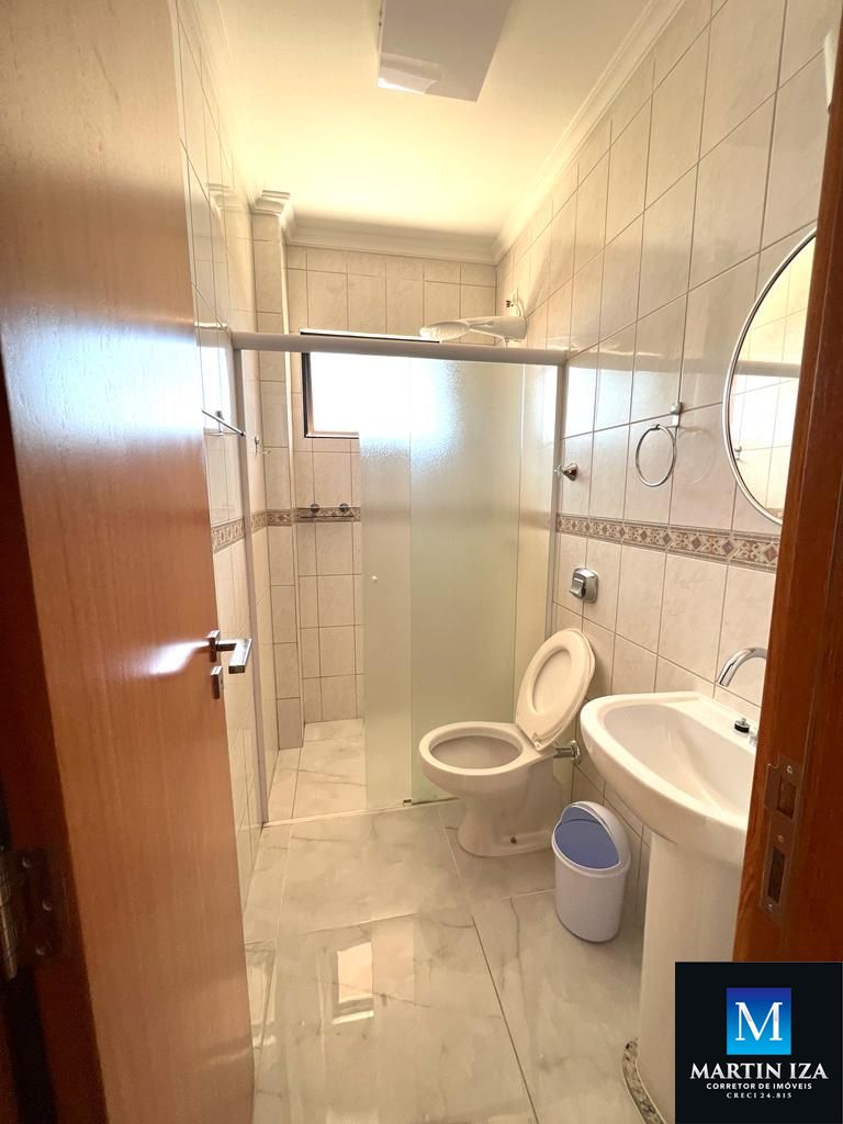 Cobertura com 3 Dormitórios para alugar, 160 m² por R$ 1.000,00