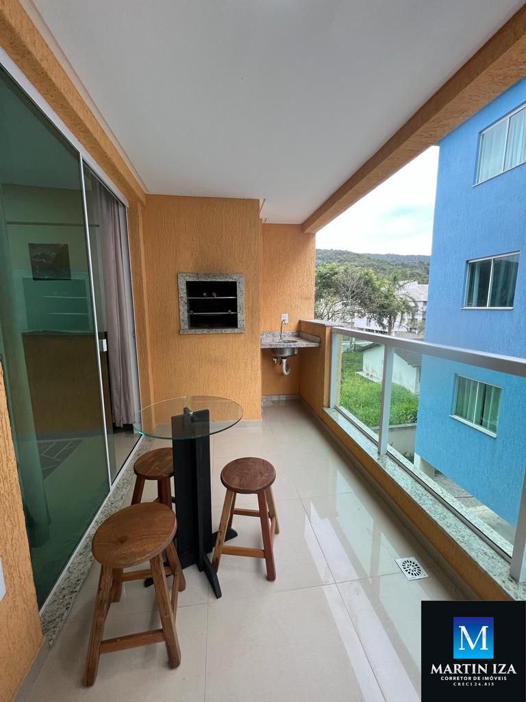 Apartamento com 2 Dormitórios para alugar, 70 m² por R$ 300,00