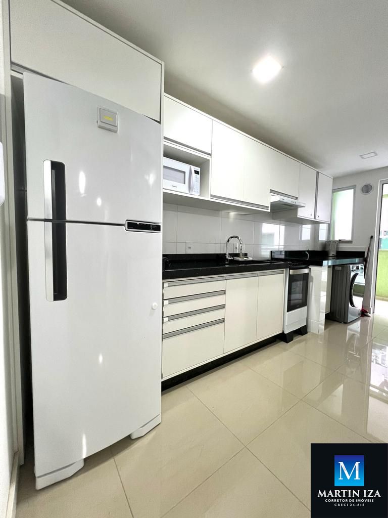 Apartamento com 2 Dormitórios para alugar, 70 m² por R$ 500,00