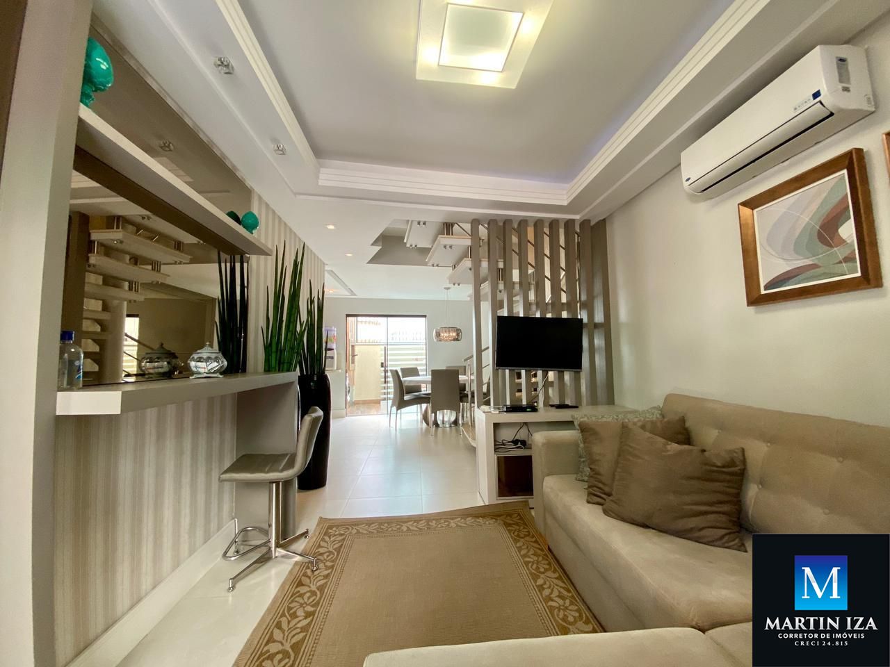 Apartamento com 3 Dormitórios para alugar, 95 m² por R$ 600,00
