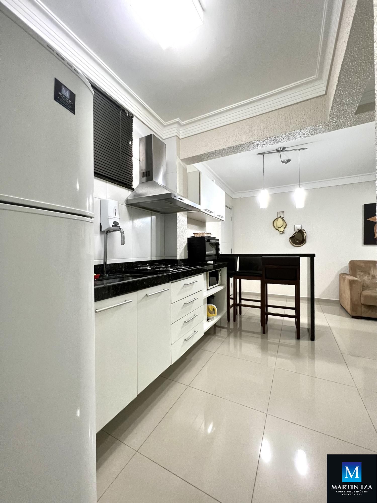 Apartamento com 1 Dormitórios para alugar, 44 m² por R$ 200,00