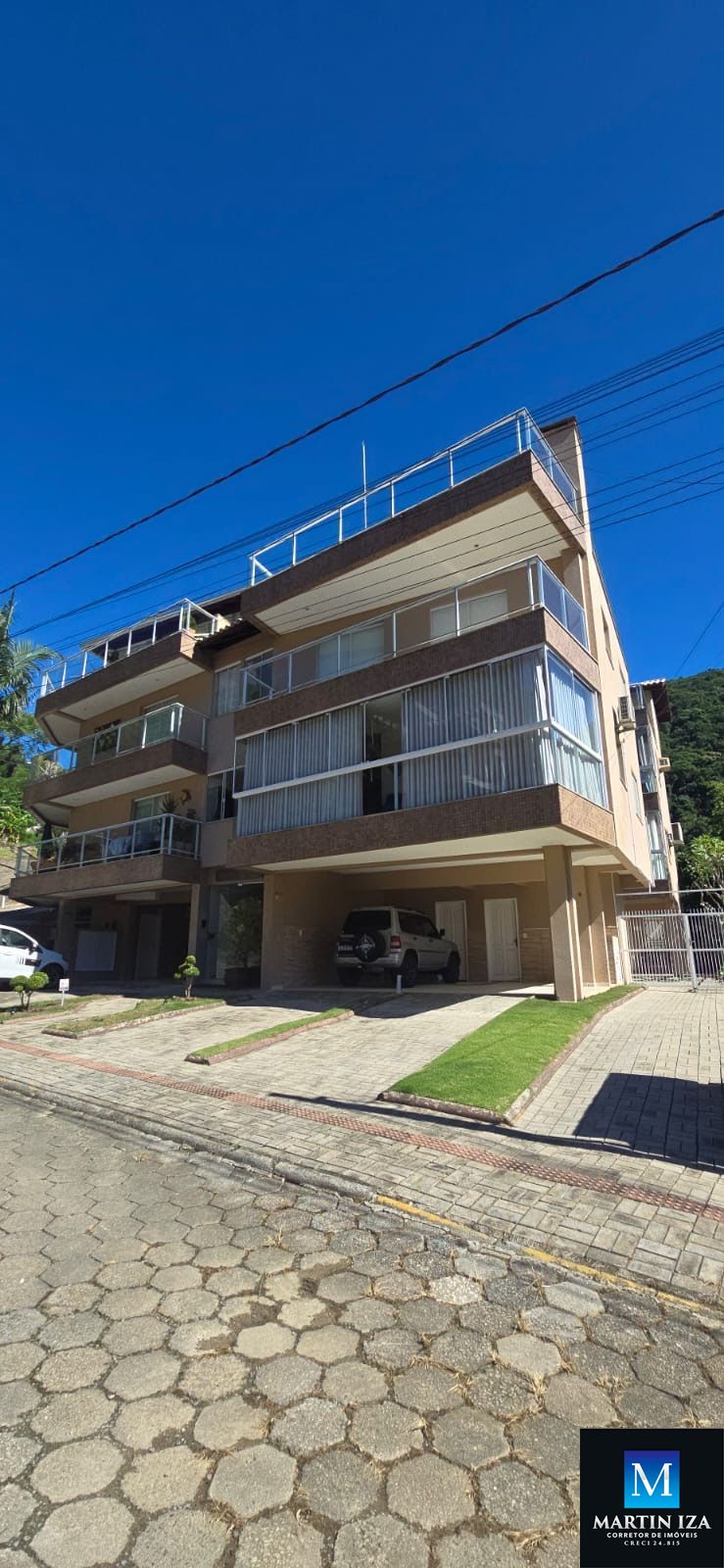 Apartamento  venda  no Bombas - Bombinhas, SC. Imveis