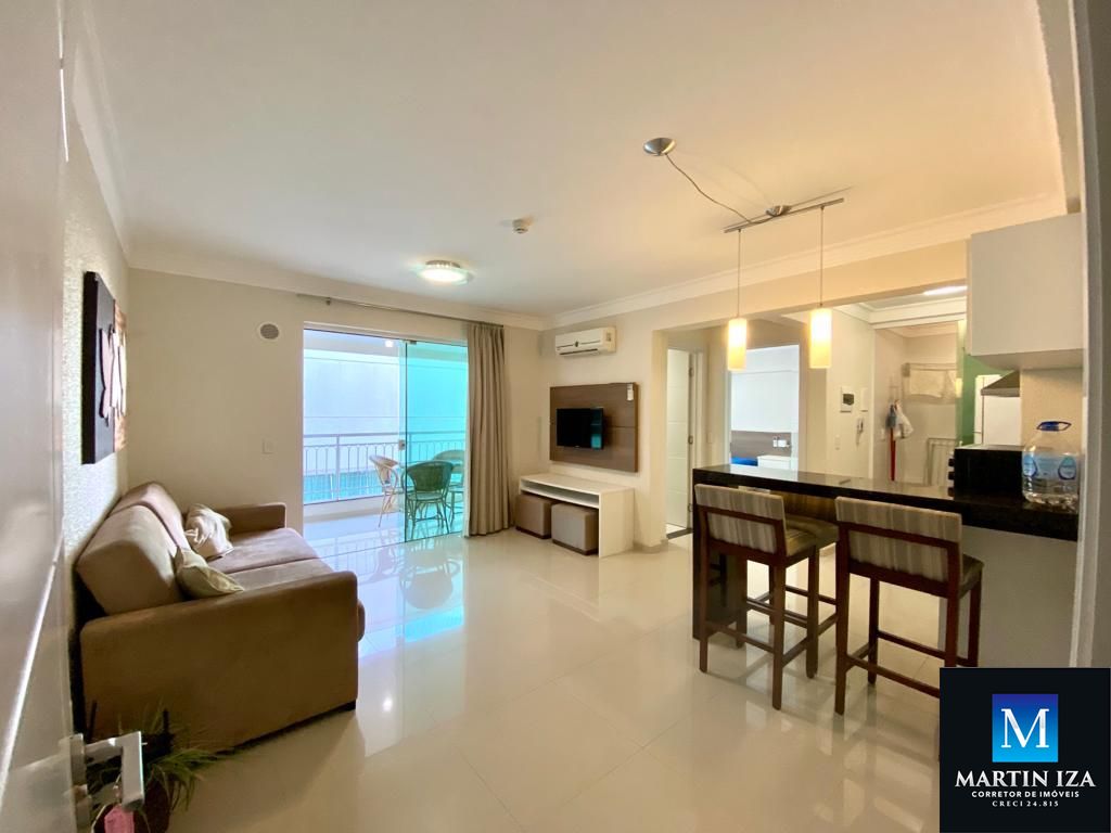 Apartamento com 1 Dormitórios para alugar, 50 m² por R$ 450,00