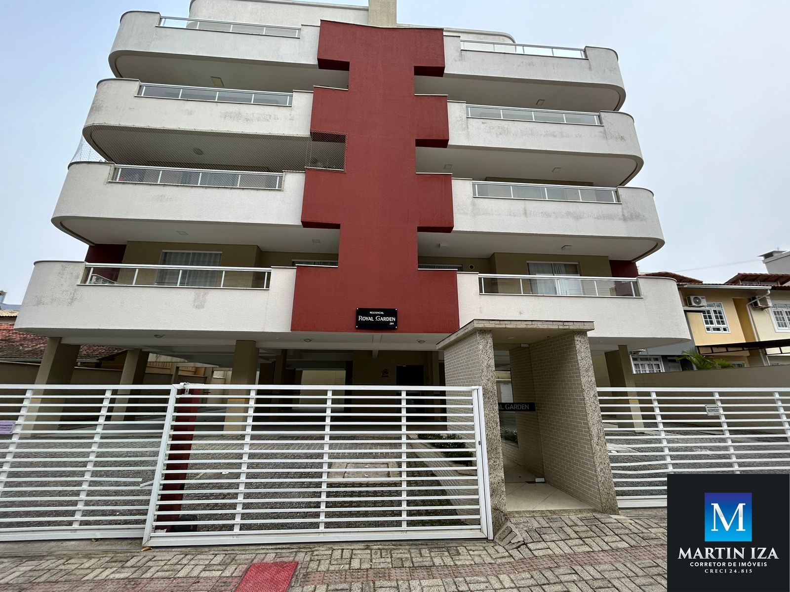 Apartamento para alugar  no Bombas - Bombinhas, SC. Imveis