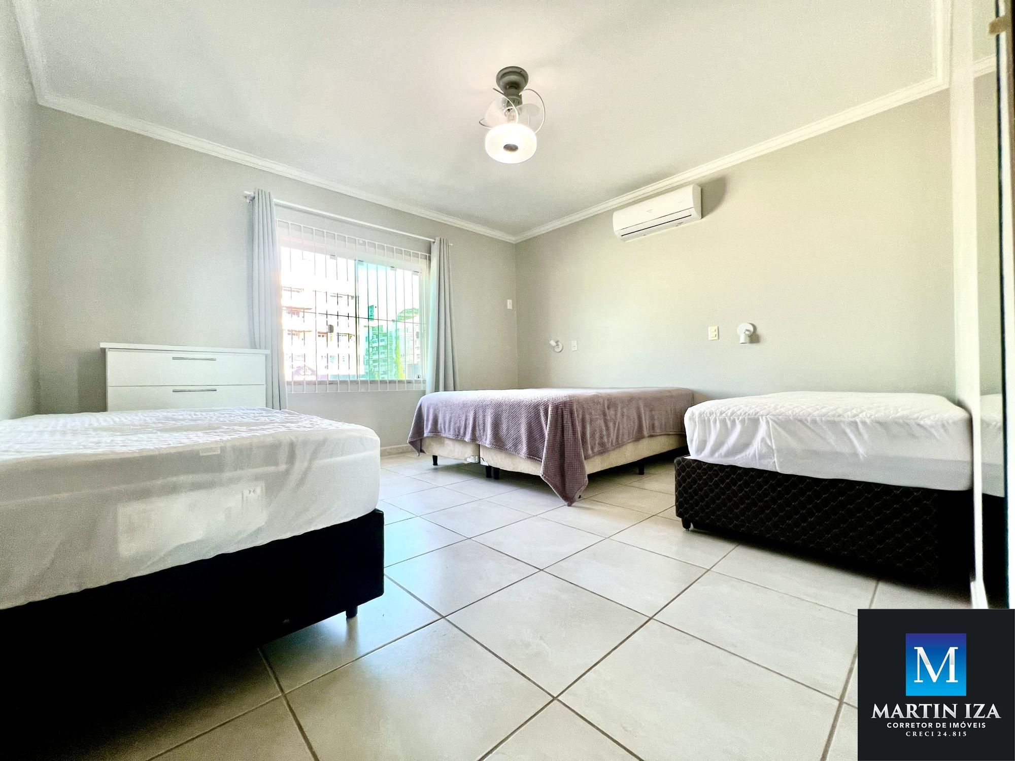 Casa, 5 quartos, 300 m² - Foto 23