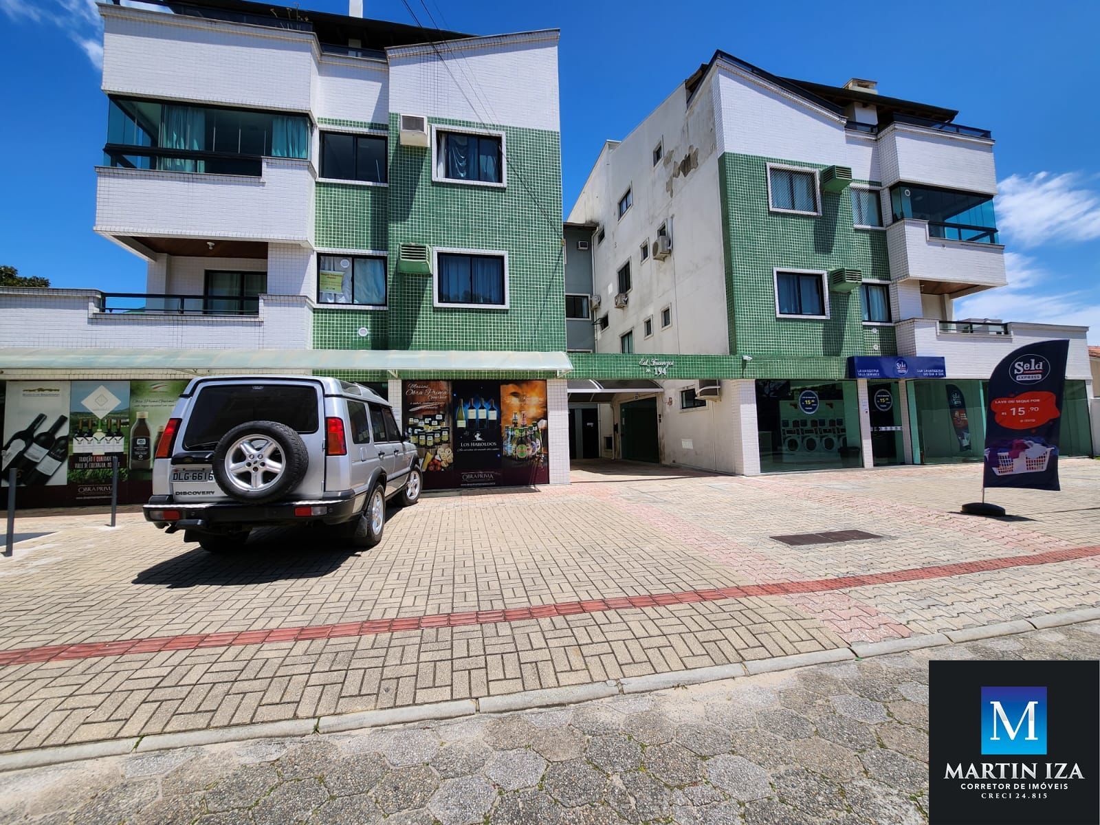 Apartamento para alugar  no Bombas - Bombinhas, SC. Imveis